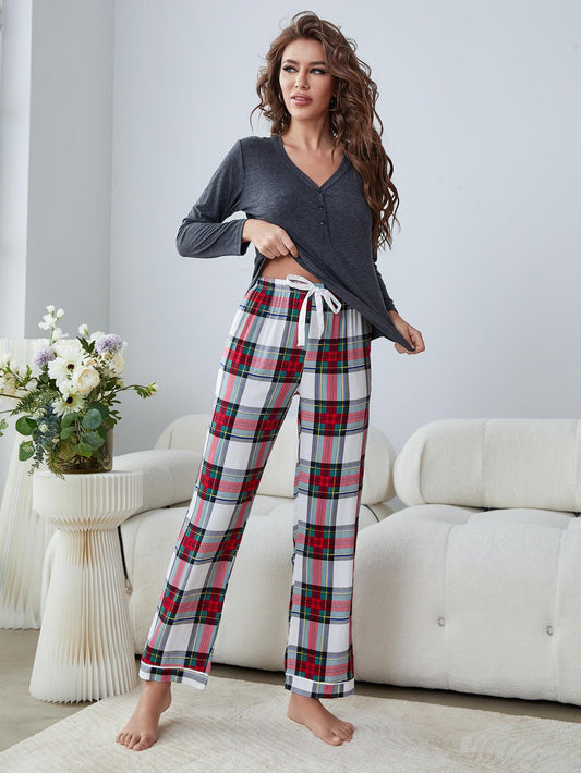 Fable Essentials Resting Queen Plaid Lounge Set