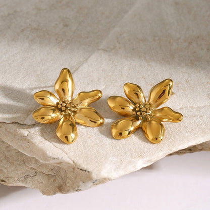 Fable & Fringe Elegant Glow Gold Flower Earrings