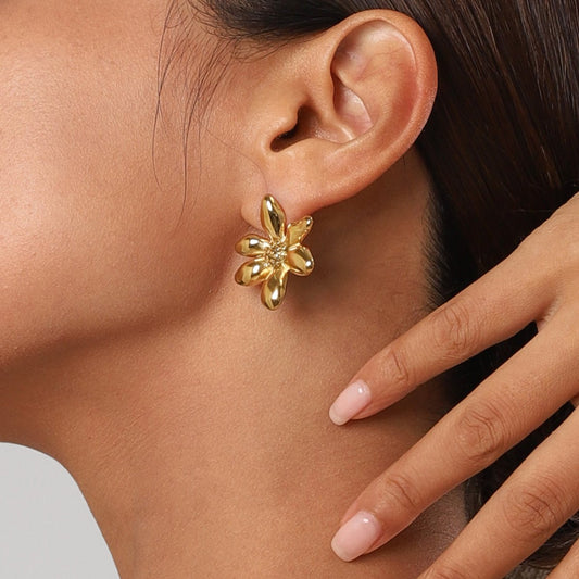 Fable & Fringe Elegant Glow Gold Flower Earrings